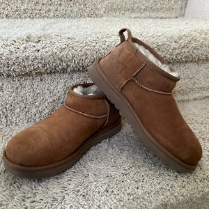 UGG ultra mini